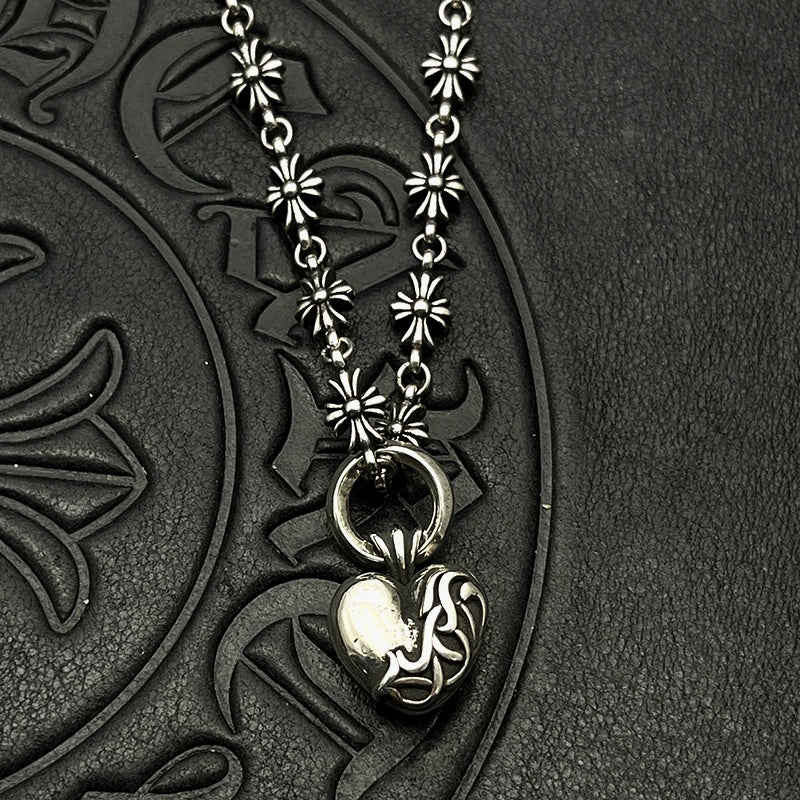 Colgante de corazón pequeño Chrome Hearts | Collar con cruz y cadena de Malta