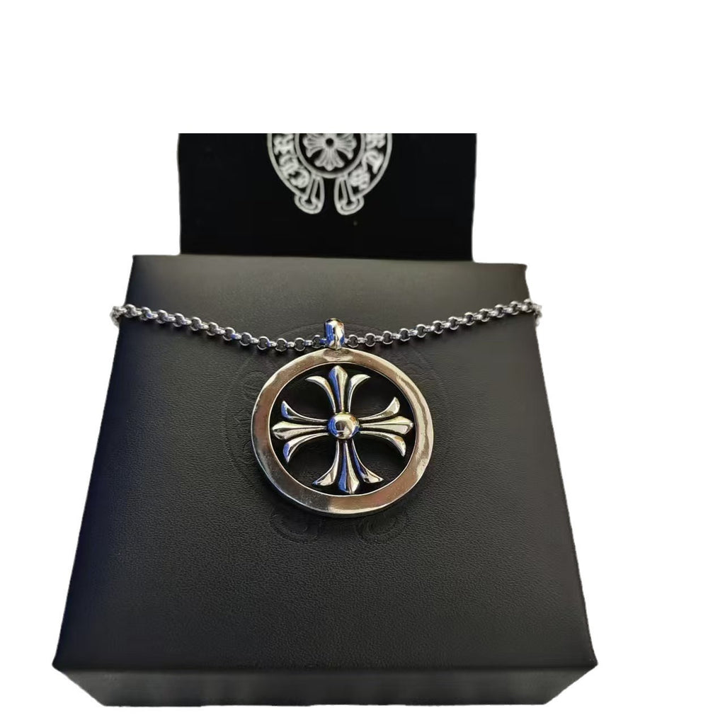 Cruz de Malta con corazones cromados: Cruz de diamantes en plata de ley 925, estilo gótico punk Y2K