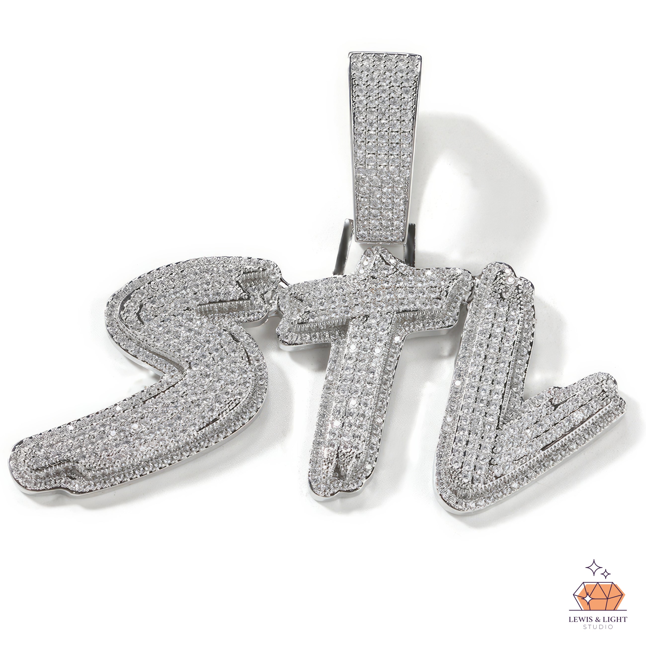 Collar con colgante Iced Out KING: cadena personalizada de hip hop urbano y gruesa