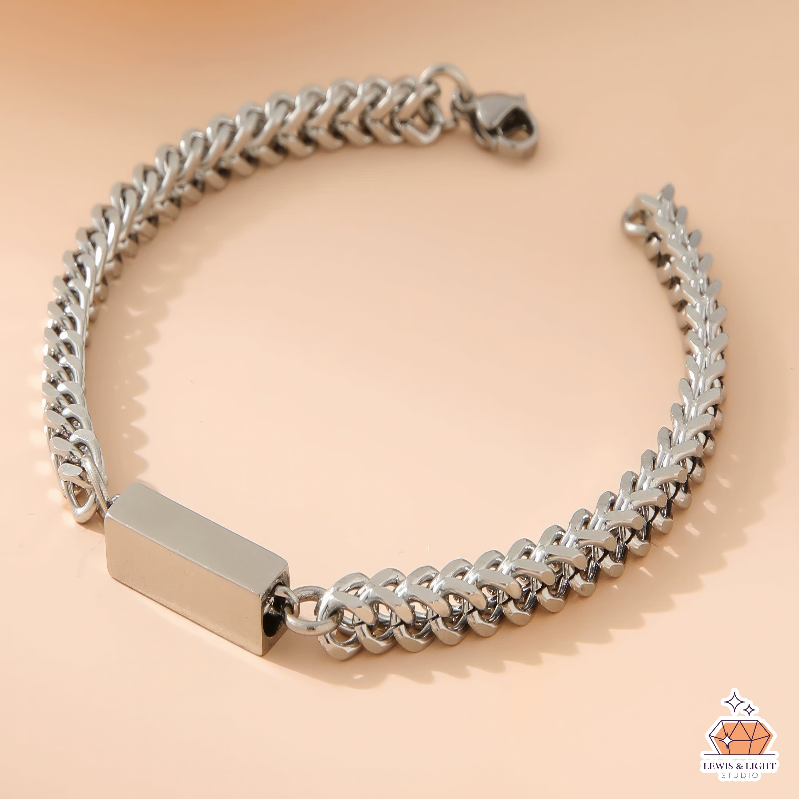 Pulsera con barra de etiqueta personalizada